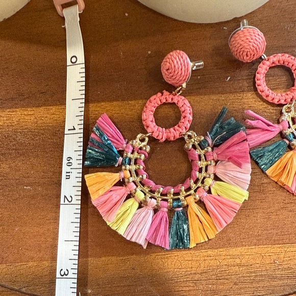 Colorful Raffia Tassel Hoop Earrings Gold Trim New No Tags - Picture 2 of 3